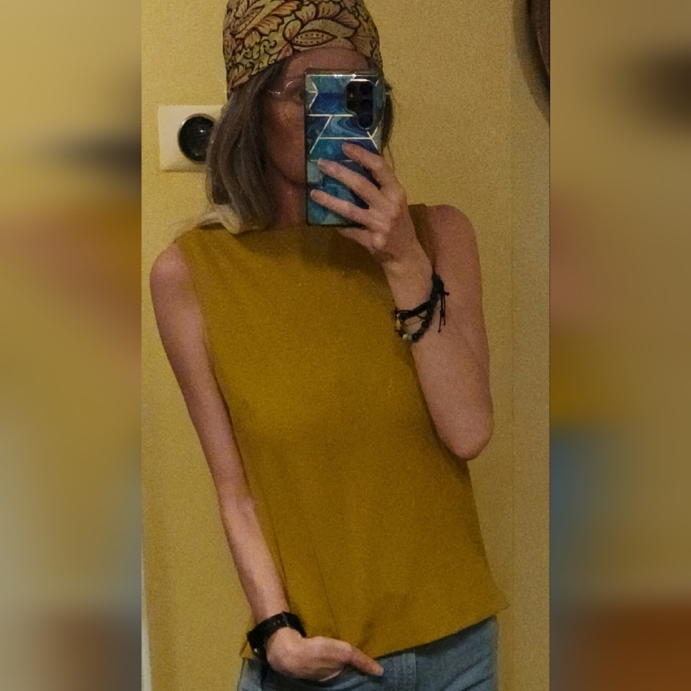 Ann Taylor Mustard Stretch Knit Mock Neck Tank